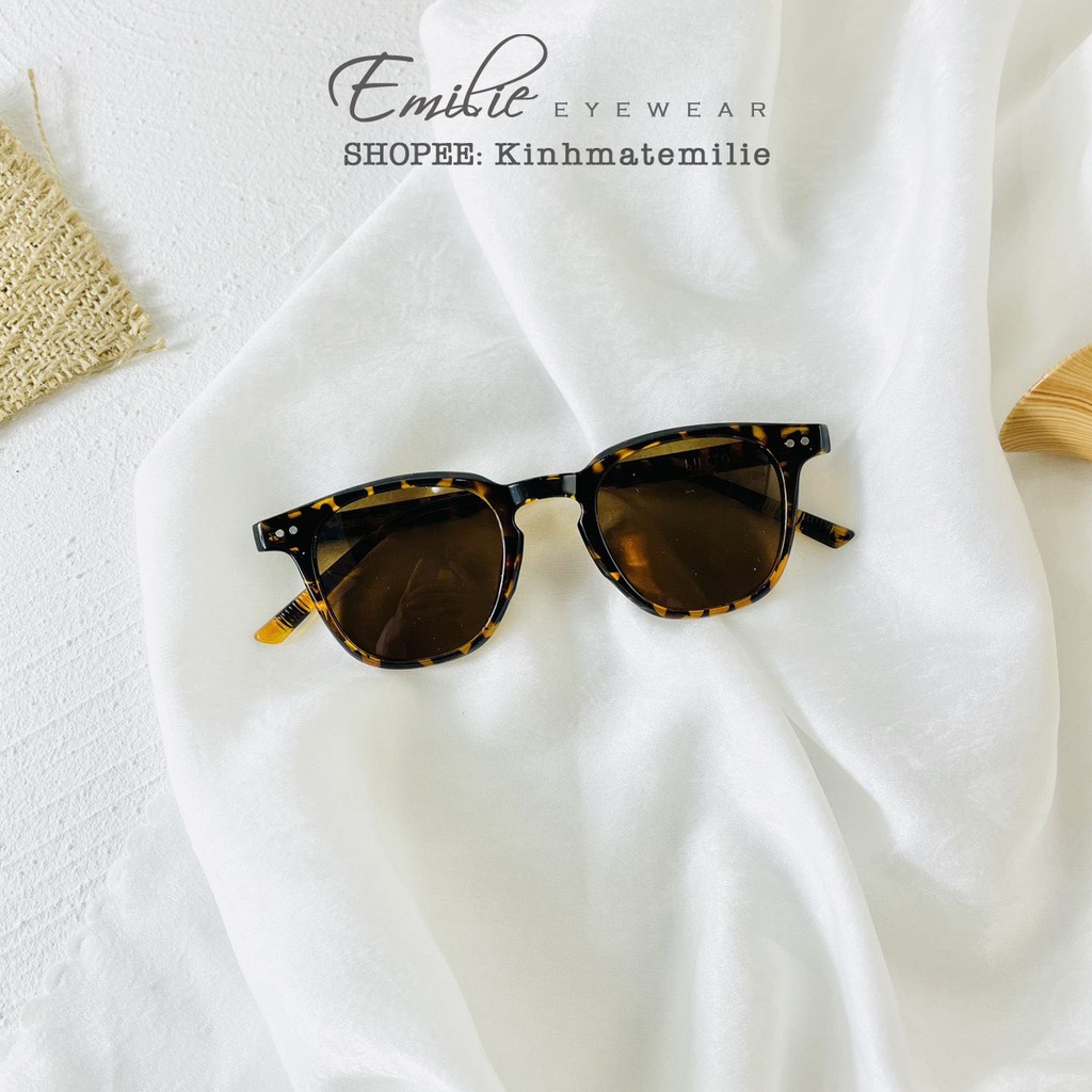 Kính mát nam nữ vuông nhỏ Lutto chất liệu nhựa mắt chống UV400 Emilie eyewear