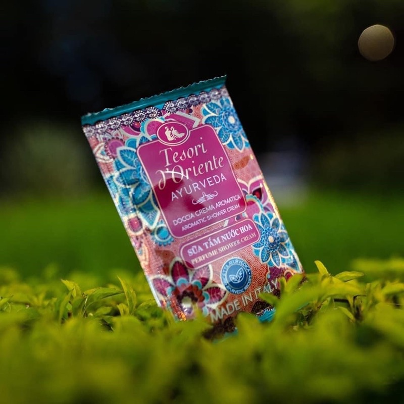 Sữa tắm dây Tesori d’Oriente 7ml tiện dụng, sữa tắm gói du lịch Tesori | BigBuy360 - bigbuy360.vn