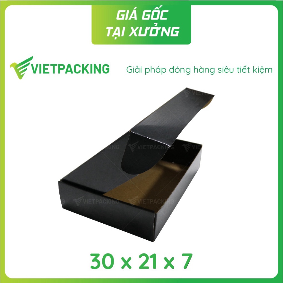 30x21x7 - 8 hộp carton nắp gài hông màu đen phủ vanish đựng quần áo S183