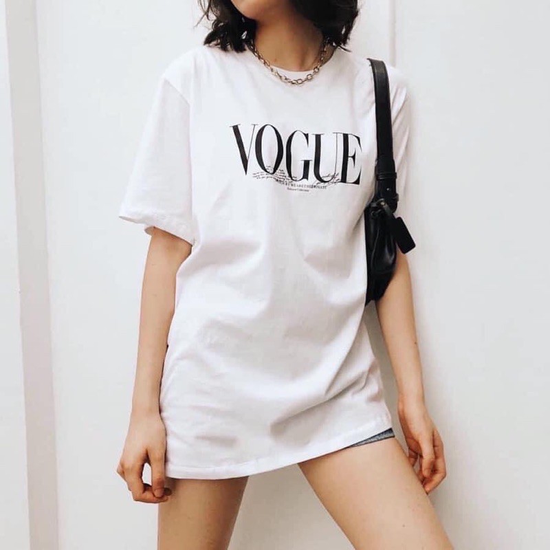 Áo thun Vogue form rộng giấu quần