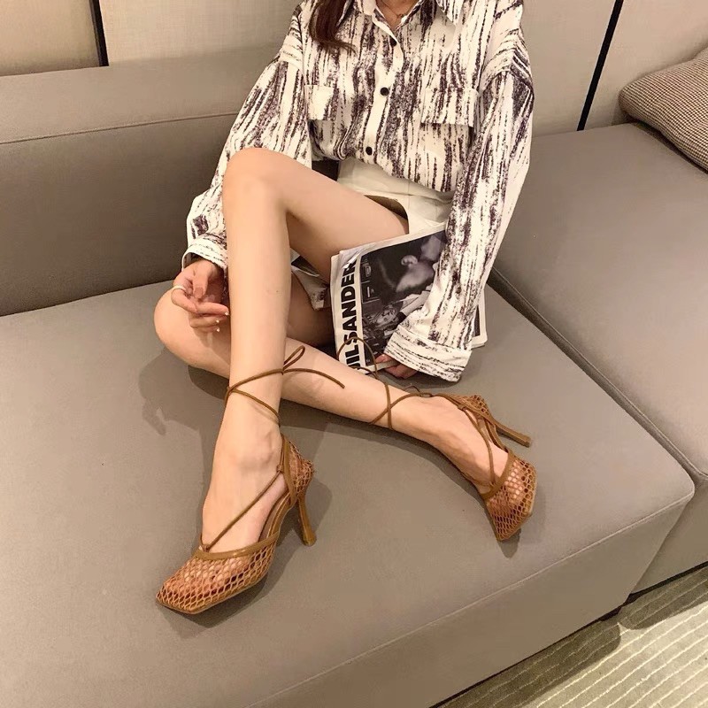 Guốc lưới buộc dây