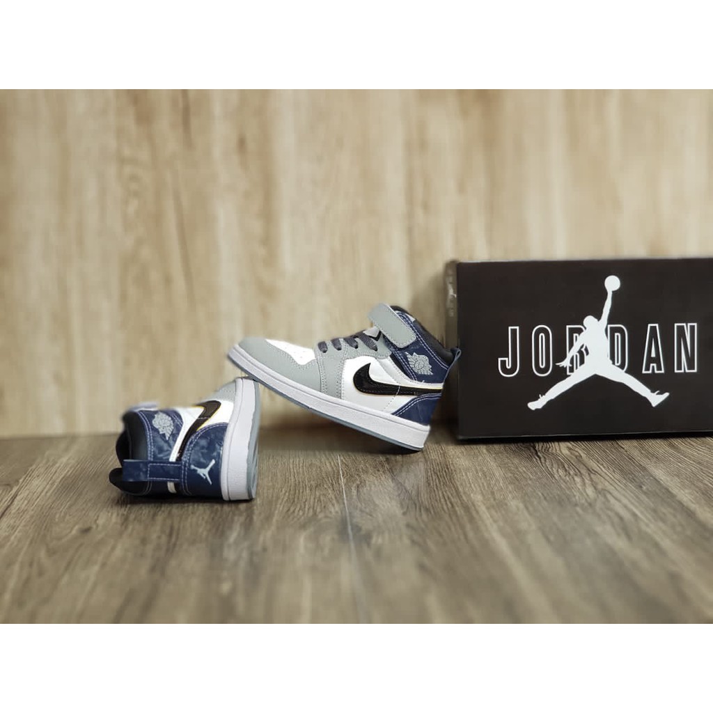 Mới Giày Thể Thao Nike Air Jordan 1 Size 25-35 Thời Trang Cho Bé