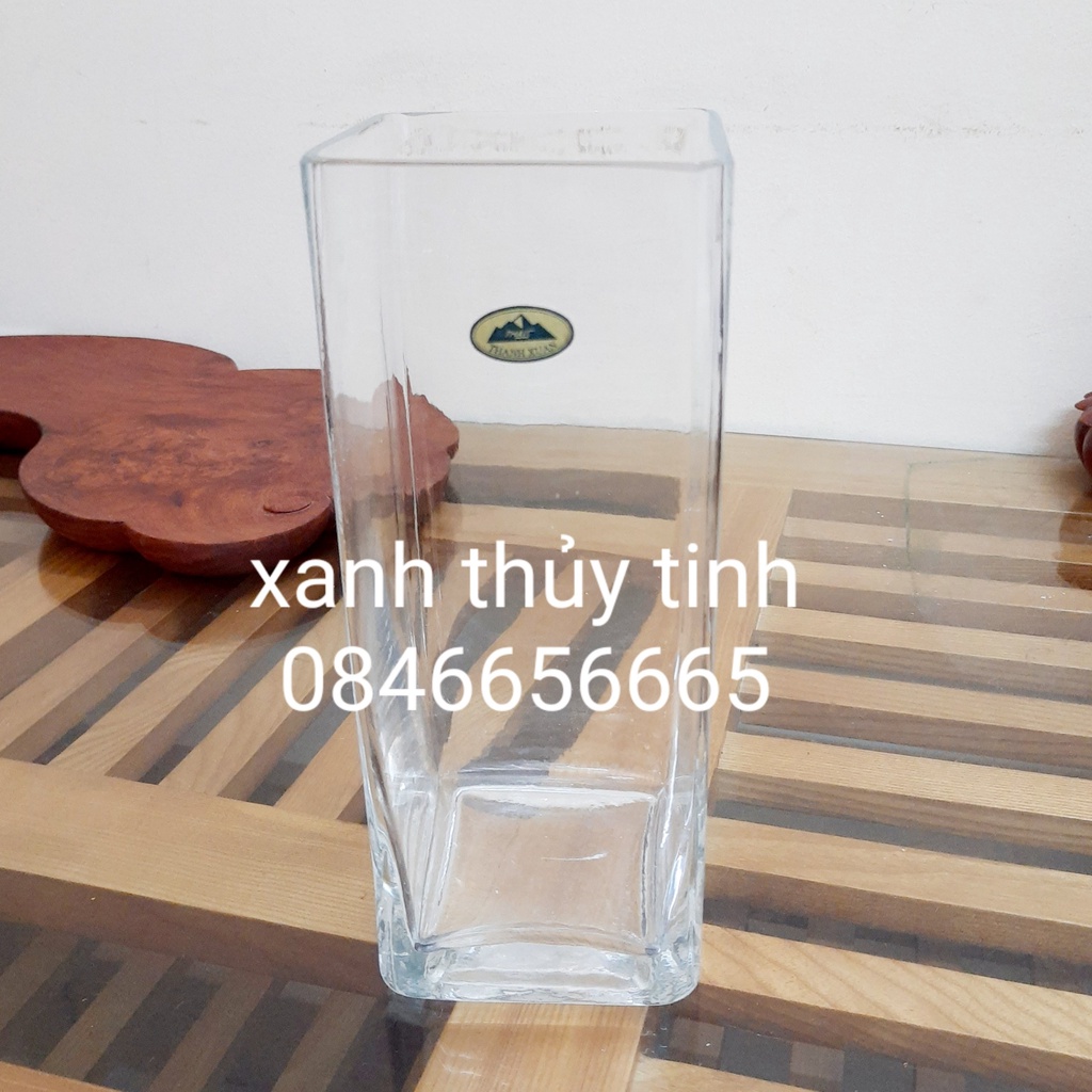 Bình thủy tinh trang trí, cắm hoa trụ vuông 25cm