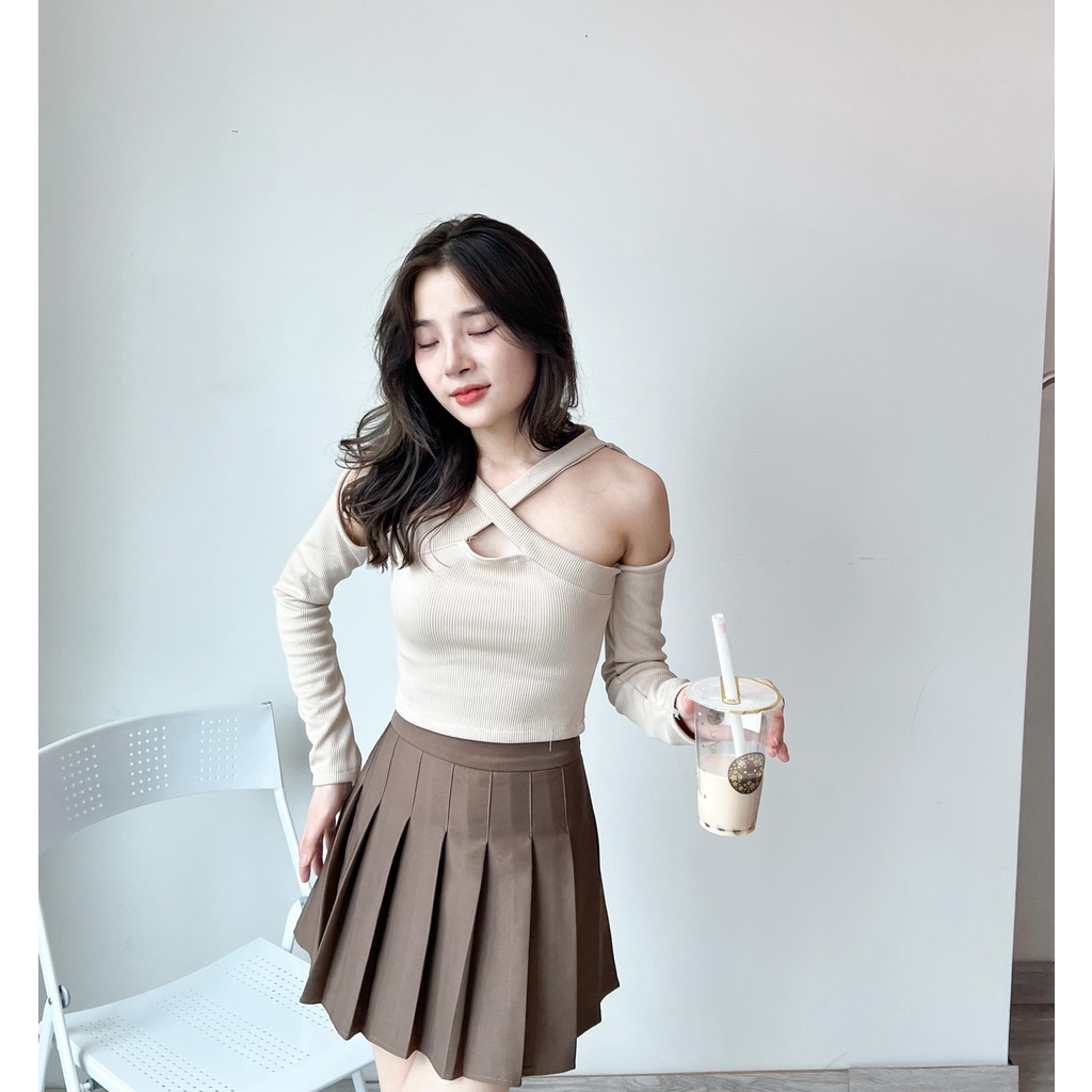 Áo croptop gân  trễ vai đen chéo thời trang Miho house