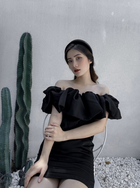 Đầm bèo vai Dreamy