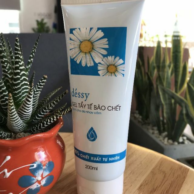 Tẩy tế bào chết Déssy
