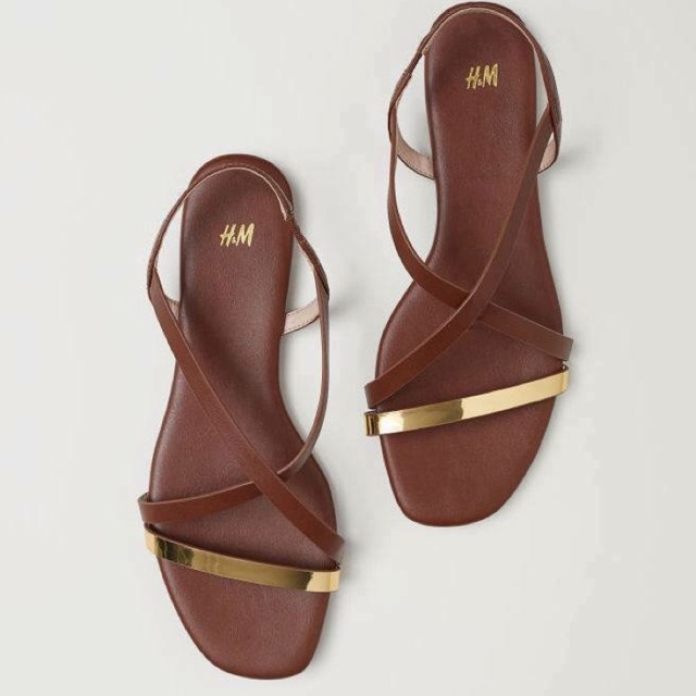 Sandals Chuẩn HM