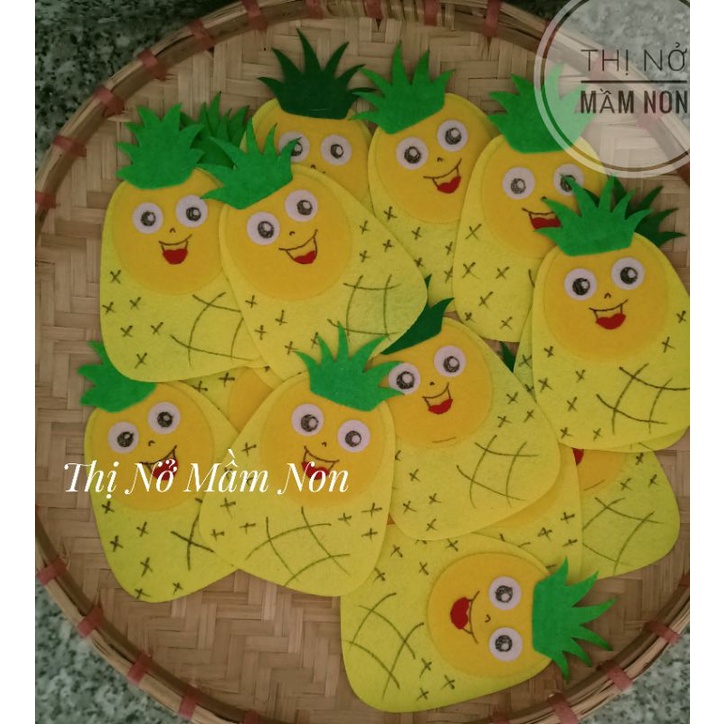 Quả dứa gắn rèm hoặc trang trí mầm non