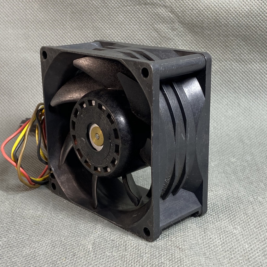 QUẠT 8 cm, SANYO, 12V 3.8A. San Ace 80, 9GV0812P1G04. GIÓ SIÊU MẠNH