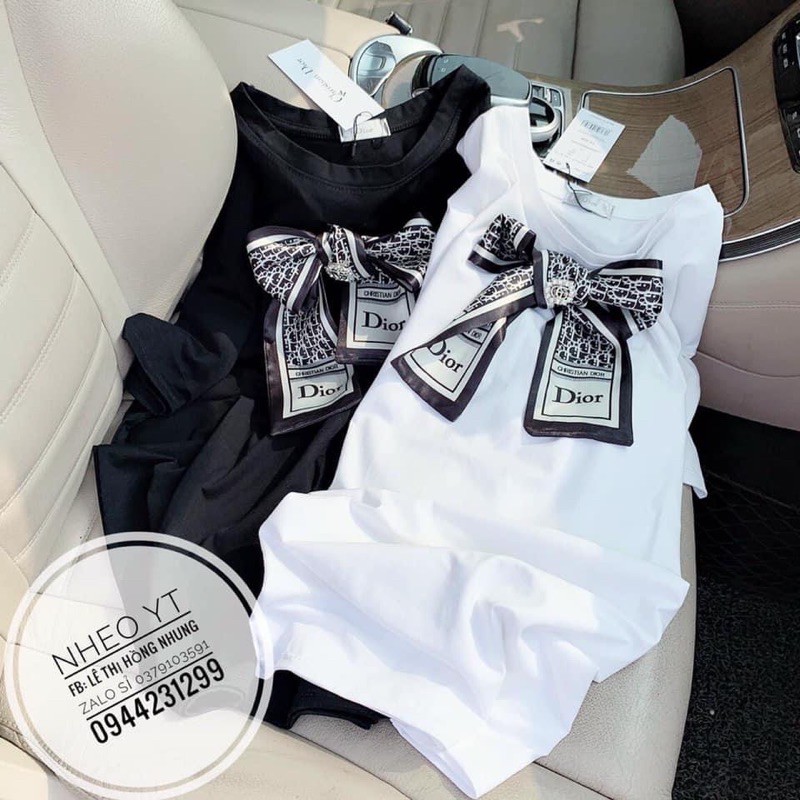 Áo phông trơn kèm nơ cài điệu đà | BigBuy360 - bigbuy360.vn