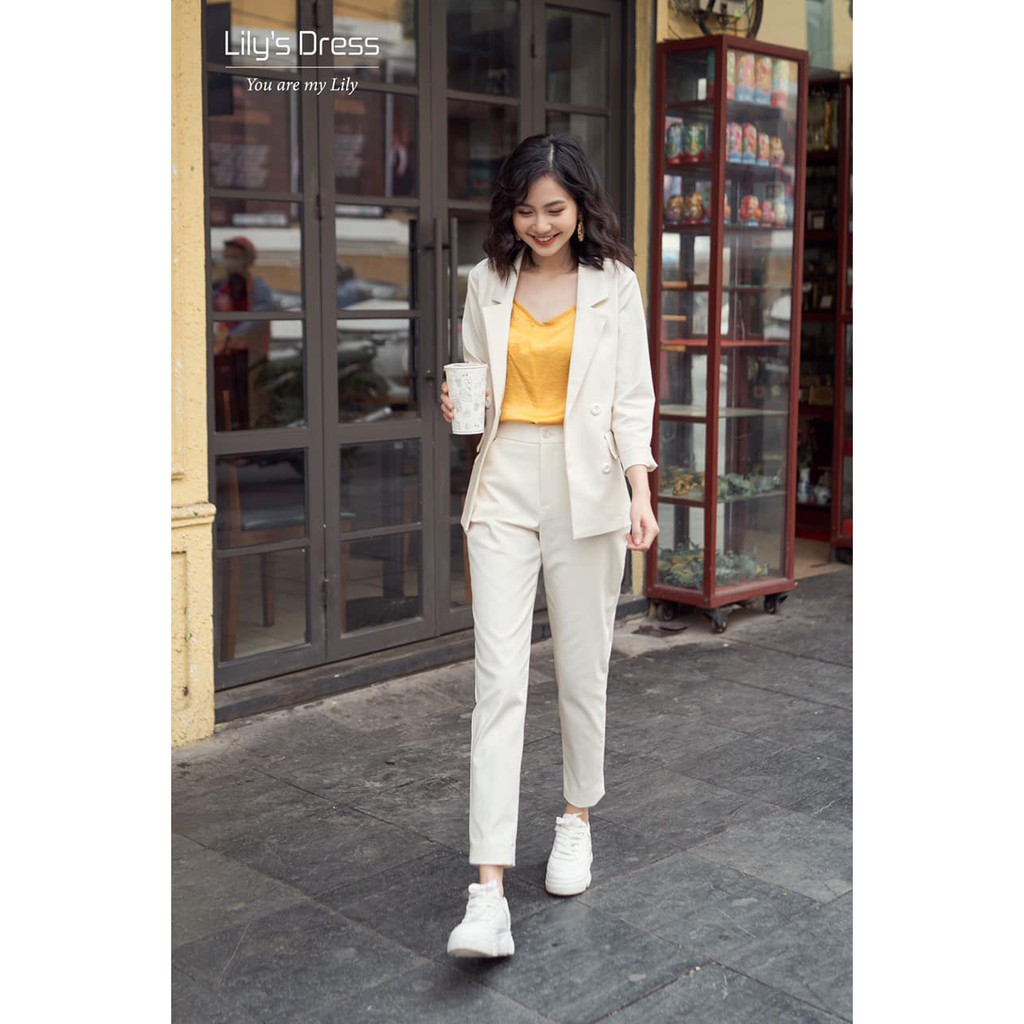 [SALE LỖ] Blazer 4 Cúc Dáng Ngắn Kem