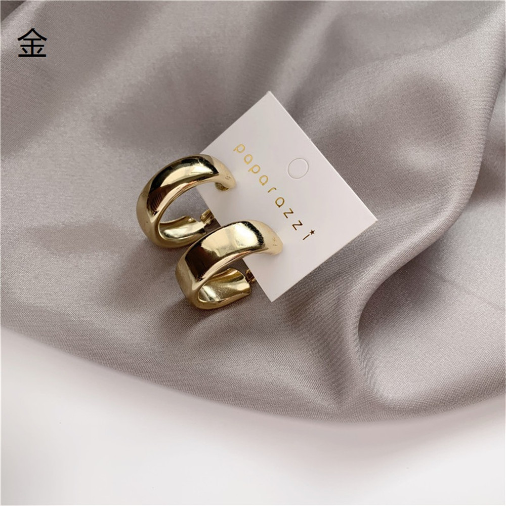 Khuyên Tai Nữ Hình Tròn Lớn Thiết Kế Đơn Giản