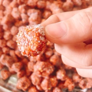 Hop 500g me xí muội mặn mặn cay nhẹ ngọt chua chua ăn thích lắm nha