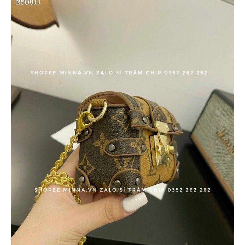 Túi Đeo Chéo Nữ Mini Đẹp Hoa Nâu Dáng Hộp Size 11 Khoá Miu Hàng Hót