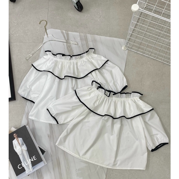 Áo trễ vai viền đen