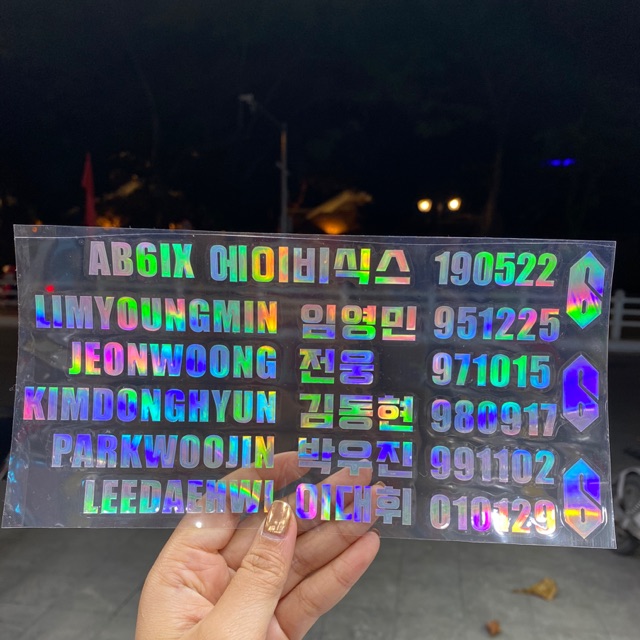 Sticker dán màu hologram của nhóm nhạc AB6IX