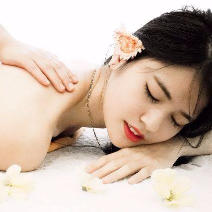 Hà Nội - Voucher giấy - Liệu trình 100 phút Massage cổ vai lưng + Massage foot+  Ủ mặt nạ tảo tại Peacock Beauty Spa