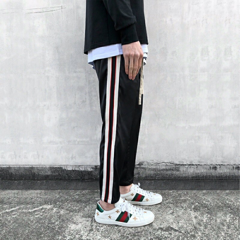 QUẦN SỌC ĐỎ THỂ THAO UNISEX - ( Ảnh thật ) Hogoto shop | BigBuy360 - bigbuy360.vn