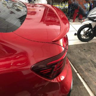 Đuôi gió cerato 2019