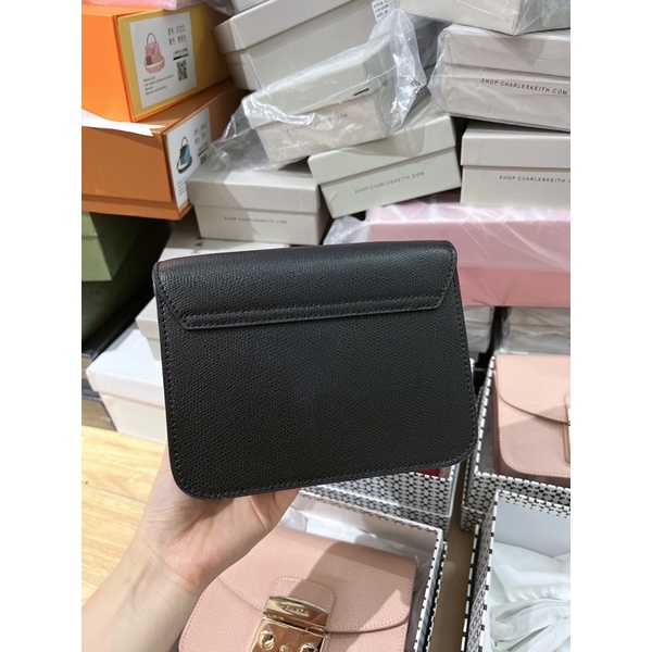 𝐓𝐮́𝐢 𝐅𝐮𝐫𝐥𝐚 𝐦𝐢𝐧𝐢 𝐦𝐚̀𝐮 đen