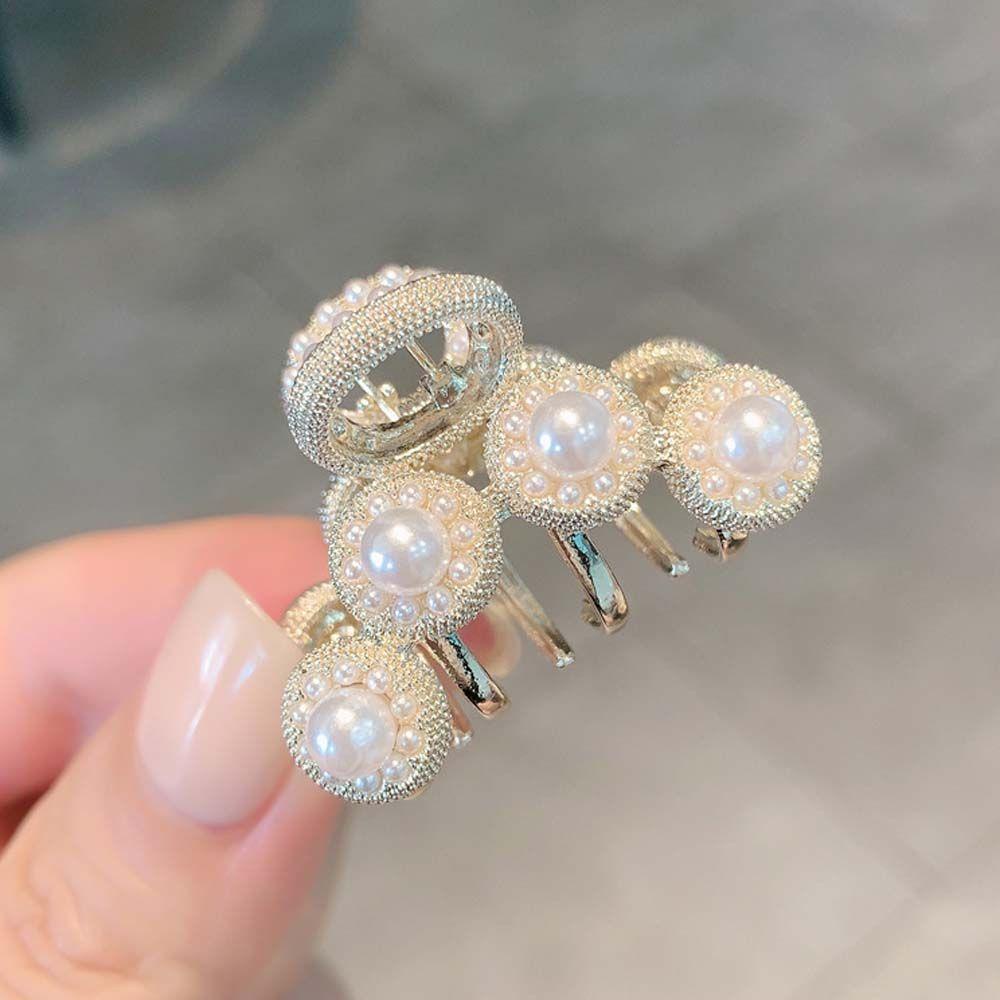 Kẹp Càng Cua Tạo Kiểu Tóc Thời Trang Cho Nữ