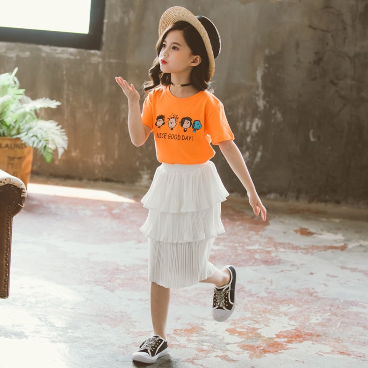 Set áo thun tay ngắn kèm chân váy phong cách Hàn Quốc thời trang cho bé gái