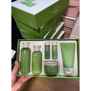 Set dưỡng da trà xanh INNISFREE