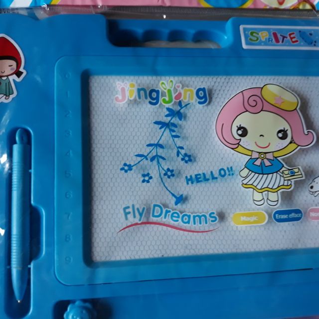 Bảng xóa cho bé.