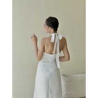 Váy Lụa  đi biển