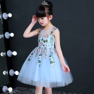 Váy thiết kế công chúa