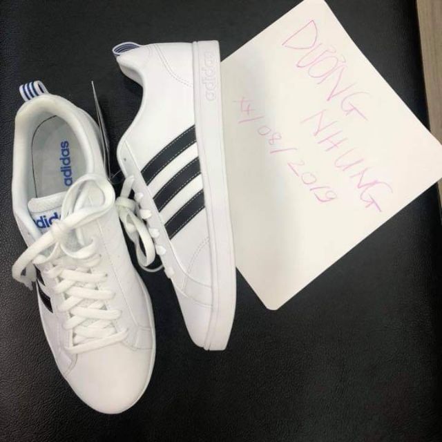 Giày adidas auth