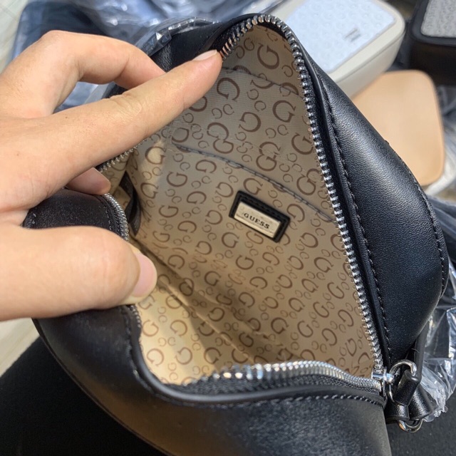 TÚI GUESS DÁNG HỘP