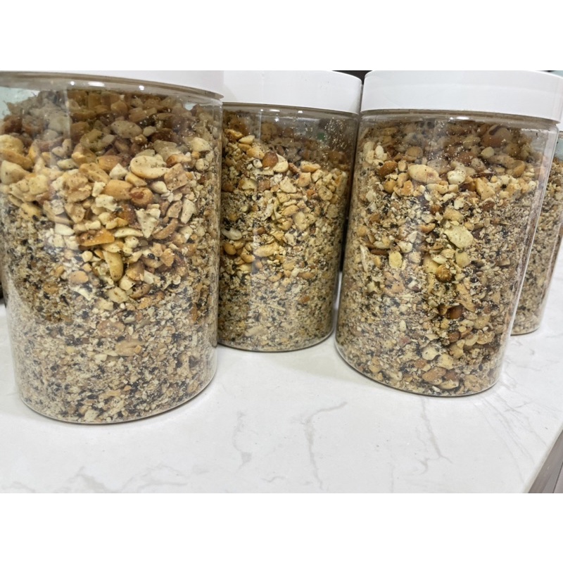 Hộp 500g muối vừng, lạc và hạt dinh dưỡng (hạnh nhân, điều, bí xanh, hạt lanh) hàng tự làm