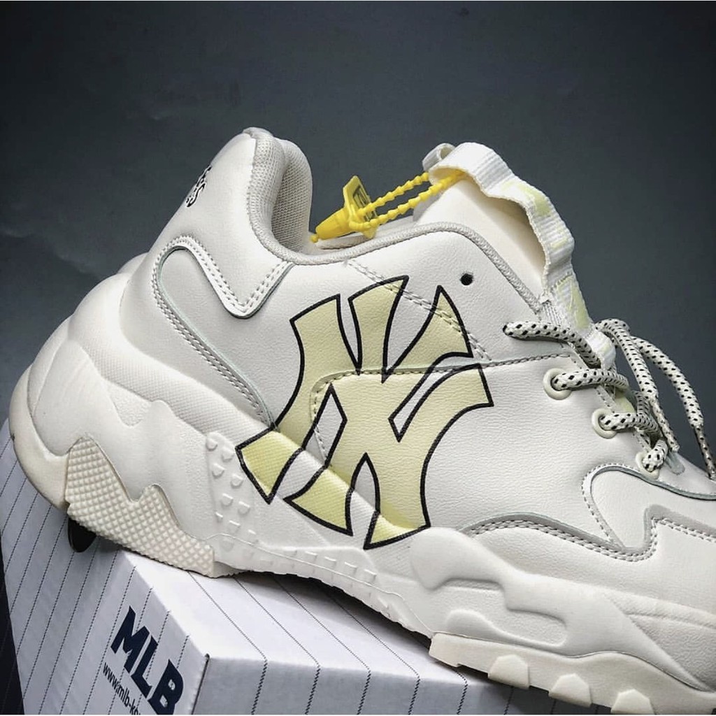 ( ẢNH CHỤP TẠI SHOP) giày sneaker 𝐌𝐋𝐁 NY Vàng nam nữ full box, Giày Thể Thao Tăng Chiều Cao 𝐌𝐋𝐁 NY Vàng Hot Nhất 2021