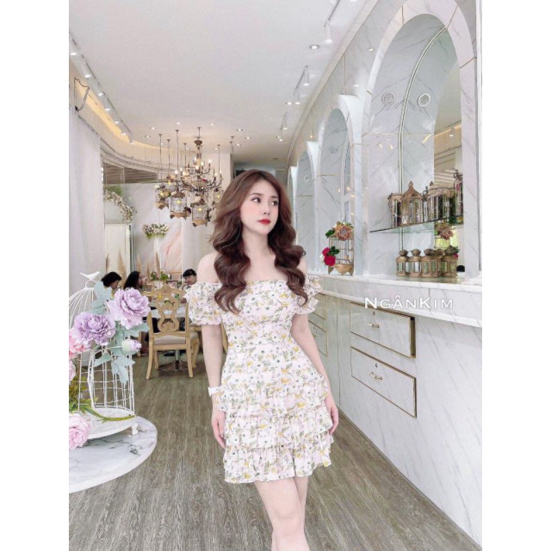 Đầm xòe trễ vai ba tầng họa tiết hoa nhí dễ thương