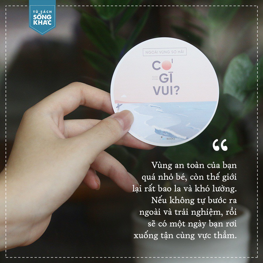 Sách - Ngoài Vùng Sợ Hãi Có Gì Vui? - Tặng Kèm Bookmark | BigBuy360 - bigbuy360.vn