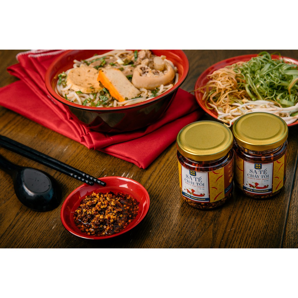 Sa tế cháy tỏi NanaFoods 1 hủ 120gr | BigBuy360 - bigbuy360.vn