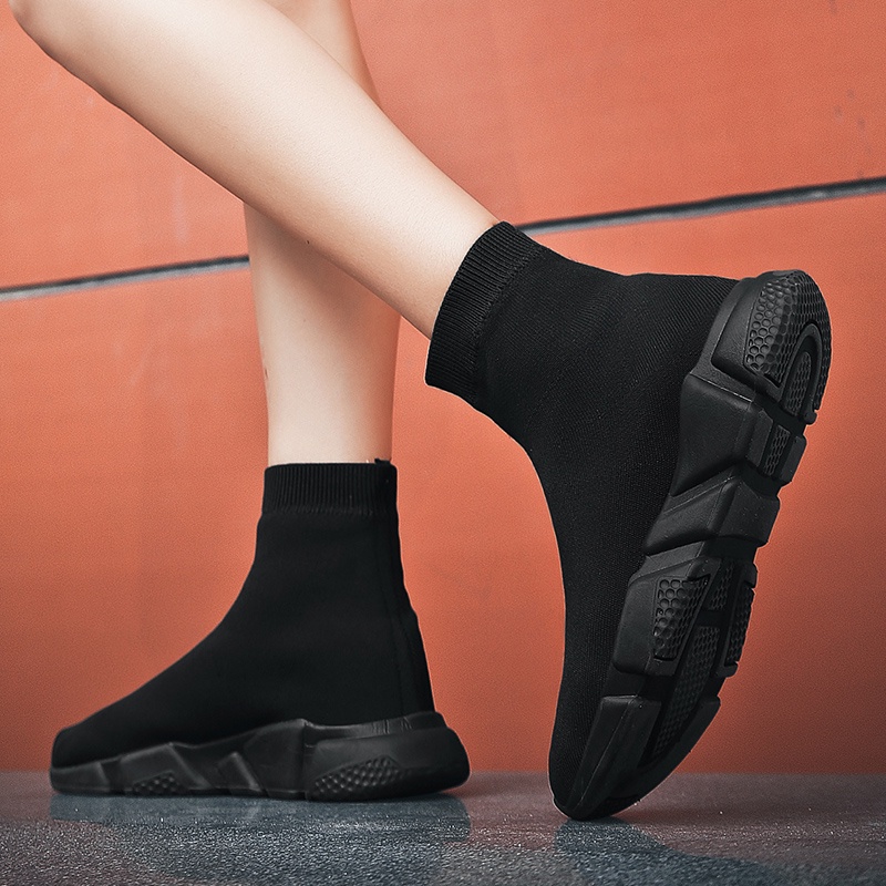 Giày Thể Thao ThoáNg Khí Cho Nam Và Nữ Size 35-47