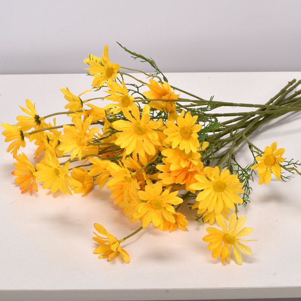 Bó hoa cúc giả trang trí nhà cửa
