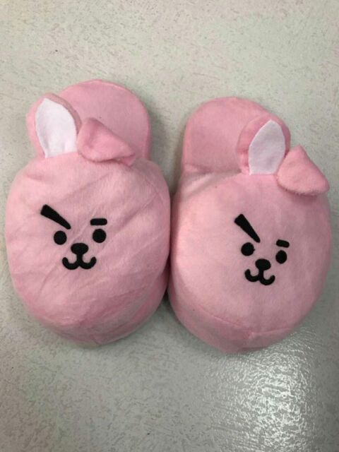 Dép mang trong nhà bts