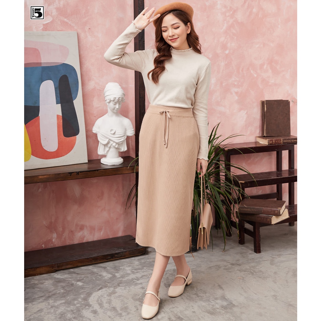 Áo len nữ mỏng, cổ lỡ bèo viền Twentyfive 3488 | BigBuy360 - bigbuy360.vn