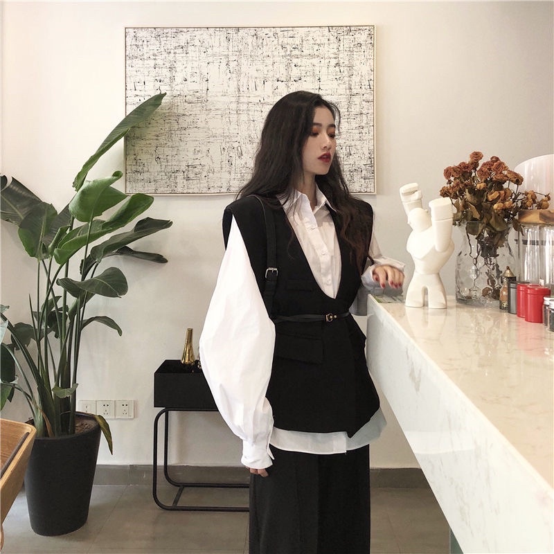 Set áo sơ mi tay phồng và áo vest gile kèm thắt lưng