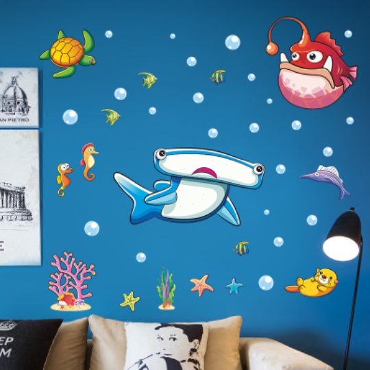 Decal trang trí tường - Cá mập xanh đầu búa