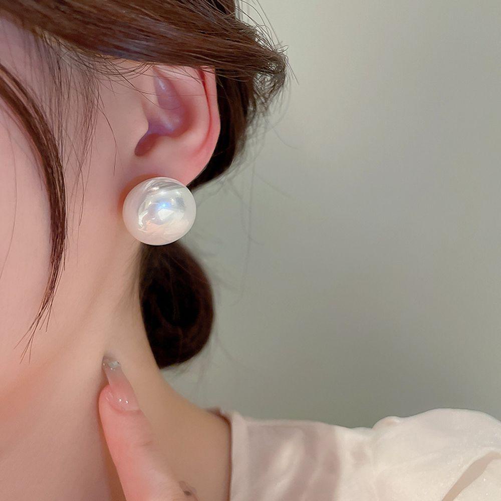 Bông Tai Hình Trái Tim Tròn Thời Trang Dành Cho Nữ