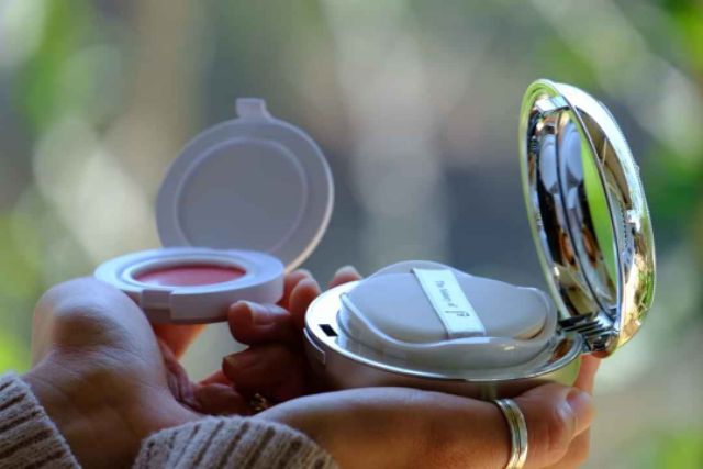 CUSHION WHOO 1 HỘP 1 LÕI 1 HỘP PHẤN MÁ HỒNG | BigBuy360 - bigbuy360.vn