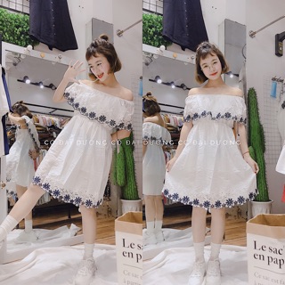 Váy trễ vai hoa xanh