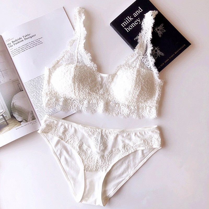 Bộ đồ lót B023 Cenka ren phối dây không gọng mút mỏng | BigBuy360 - bigbuy360.vn