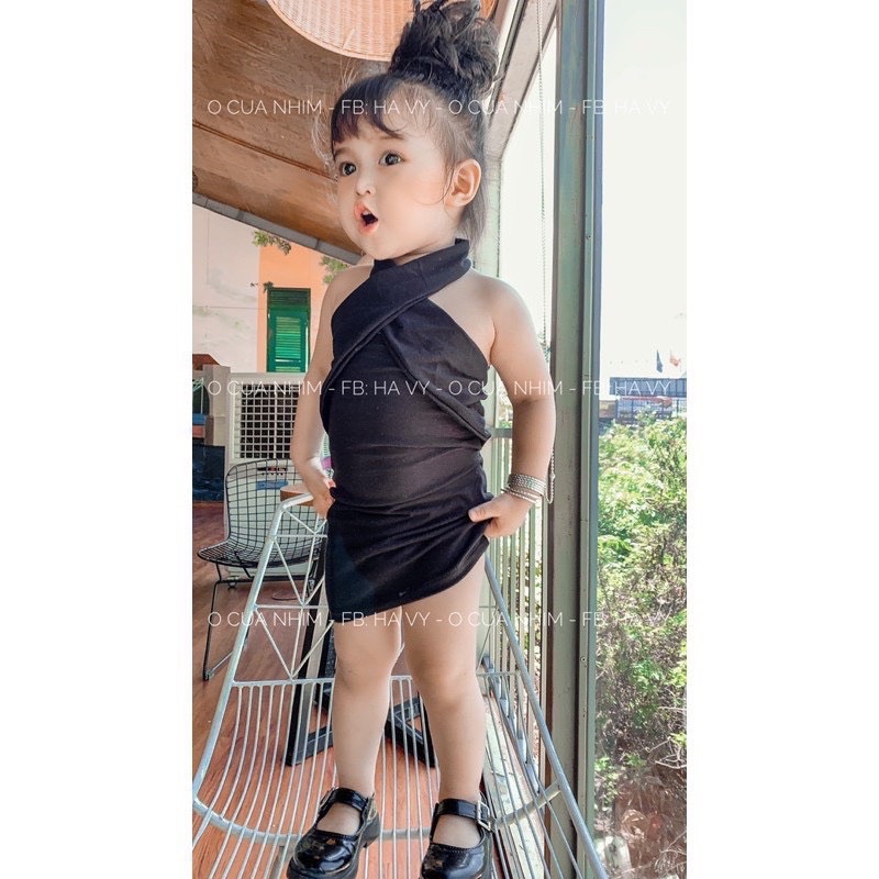 váy body chéo ngực bé gái