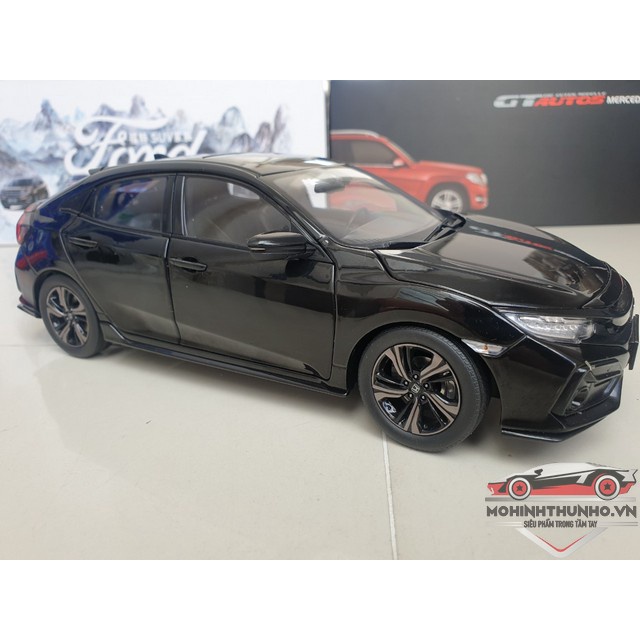 Xe mô hình Honda Civic, tỉ lệ 1:18