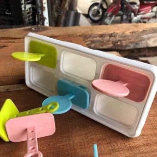 Khuôn làm kem hình thú cute